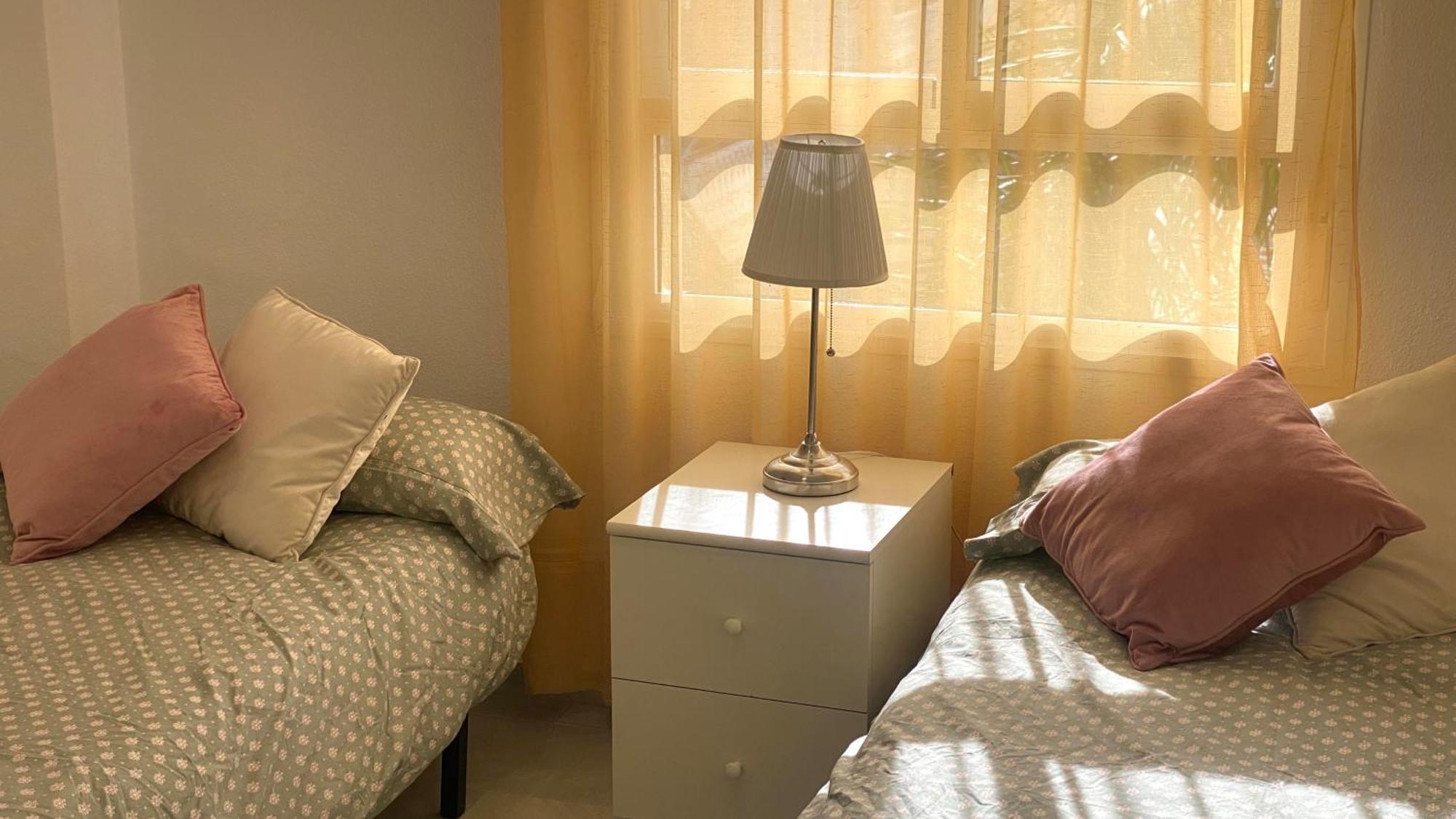 Apartamento Carihuela Plaza Del Remo Torremolinos Exterior foto